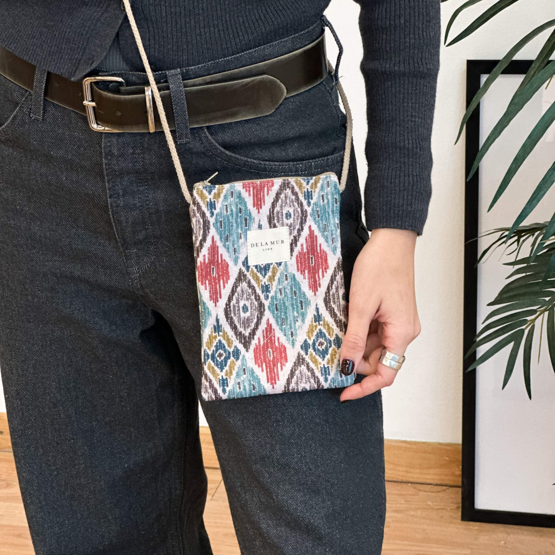 Bolso Porta Móvil DE LA MUR Mina Multicolor