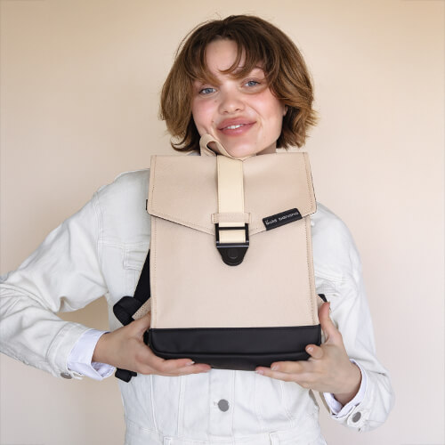 Mochila Bold Banana Envelope Mini Natural Nude - Imagen 4