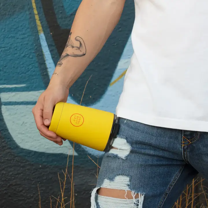 Vaso de acero inoxidable COOL BOTTLES 330 ml Vivid Yellow - Imagen 7