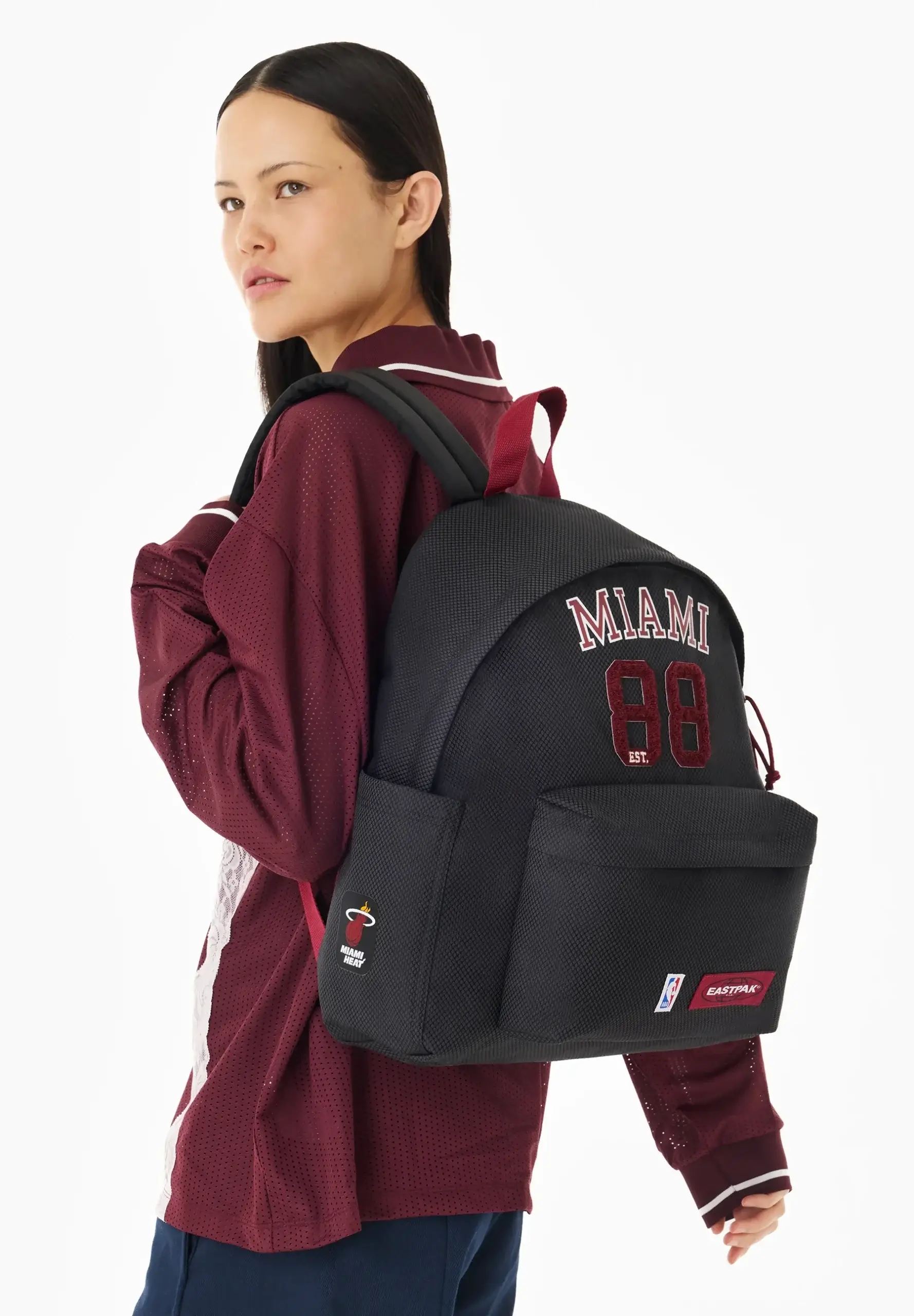 Mochila porta ordenador 14" EASTPAK Day Pak'r D0Q Miami Heat - Imagen 5